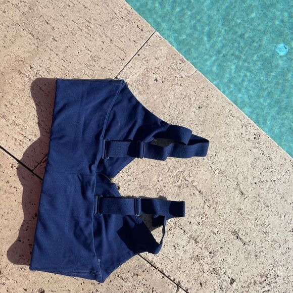 Girlfriend Collective Monroe Sports Bra - Picture 2 of 4